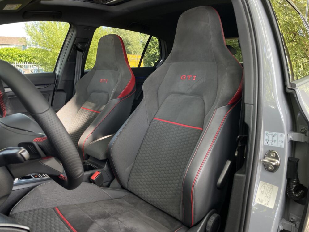 Volkswagen Golf 2.0 TSI GTI ClubSport 45 Jahre 18