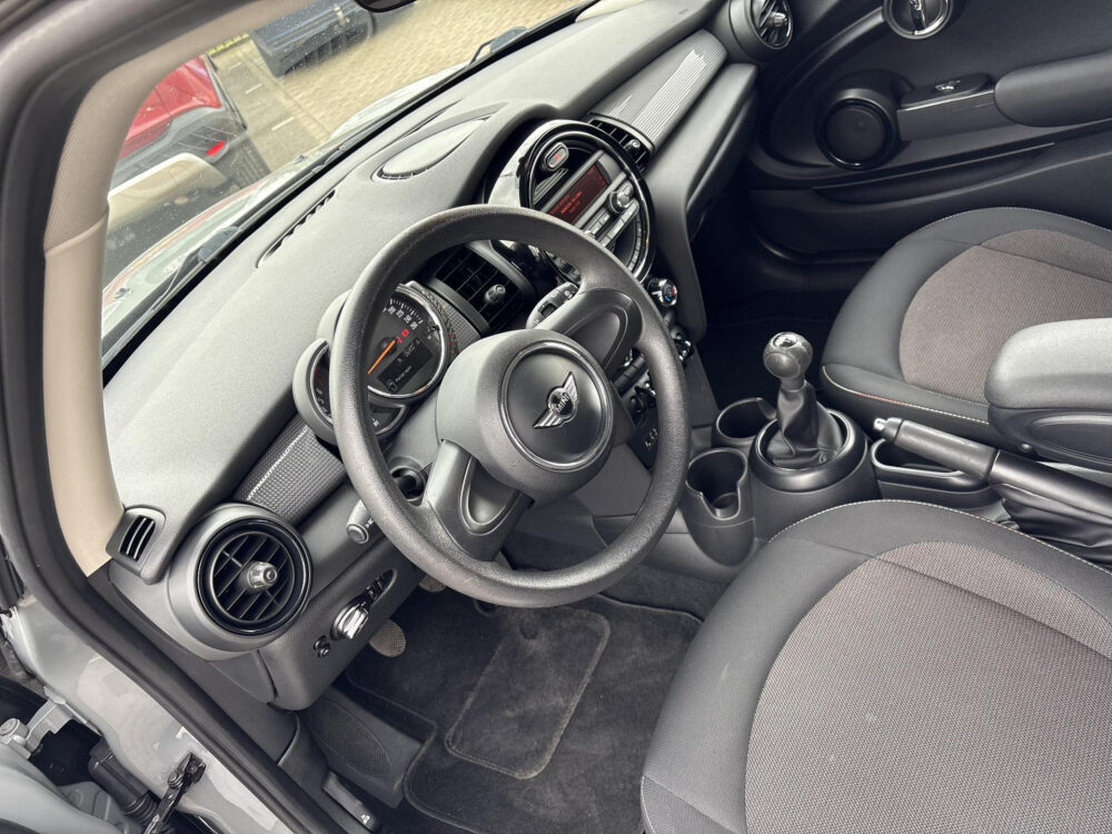 MINI Mini 1.5 Cooper Salt Business 11