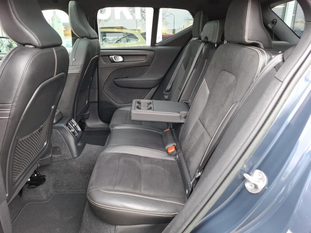 Volvo XC40 1.5 T5 Recharge R-Design 15