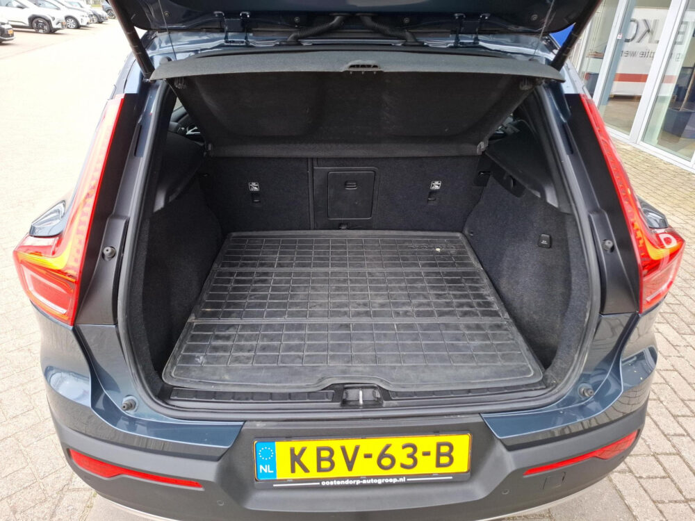 Volvo XC40 1.5 T5 Recharge R-Design 16