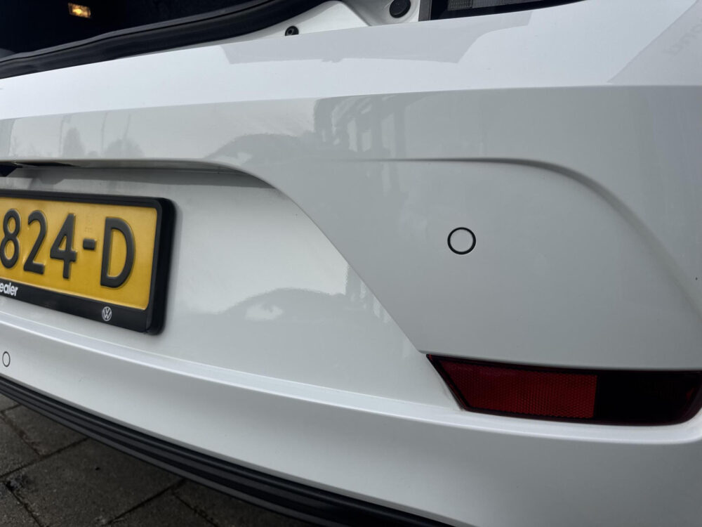 Volkswagen up! 1.0 TSI BMT high up! 90 pk 1e Eig. 19