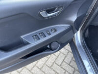 Kia Stonic 1.0 T-GDi MHEV DynamicLine 30