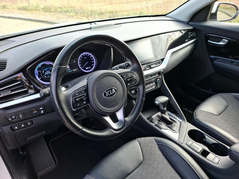 Kia Niro 1.6 GDi PHEV DynamicLine 8