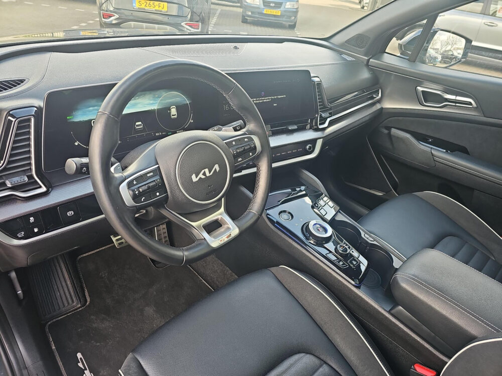 Kia Sportage 1.6 T-GDi Plug-in Hybrid AWD GT-Line 18