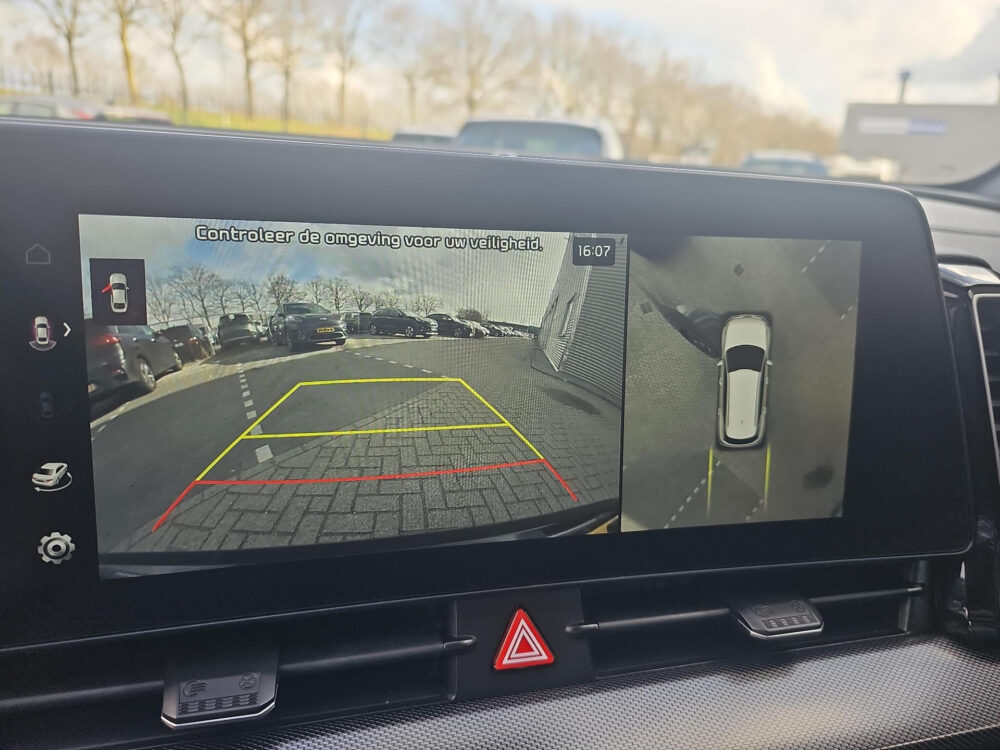 Kia Sportage 1.6 T-GDi Plug-in Hybrid AWD GT-Line 24