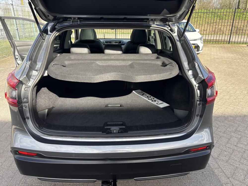 Nissan QASHQAI 1.2 Tekna 16