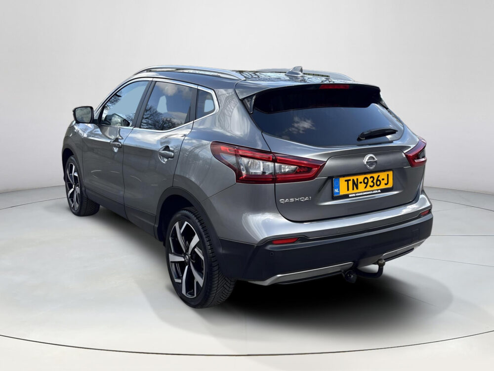 Nissan QASHQAI 1.2 Tekna 6