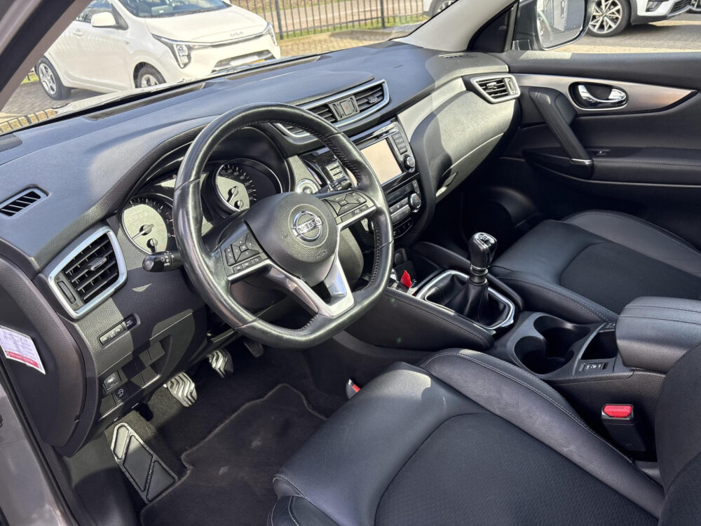 Nissan QASHQAI 1.2 Tekna 9