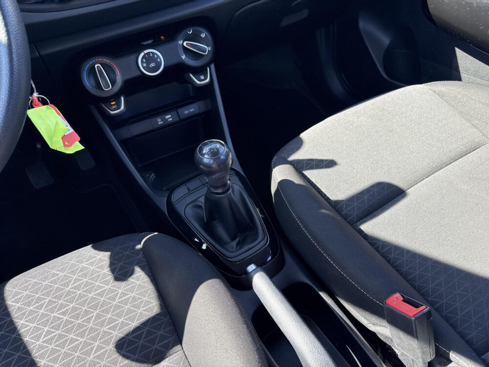 Kia 14