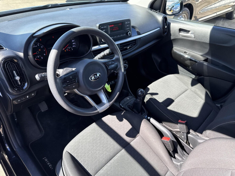 Kia 8