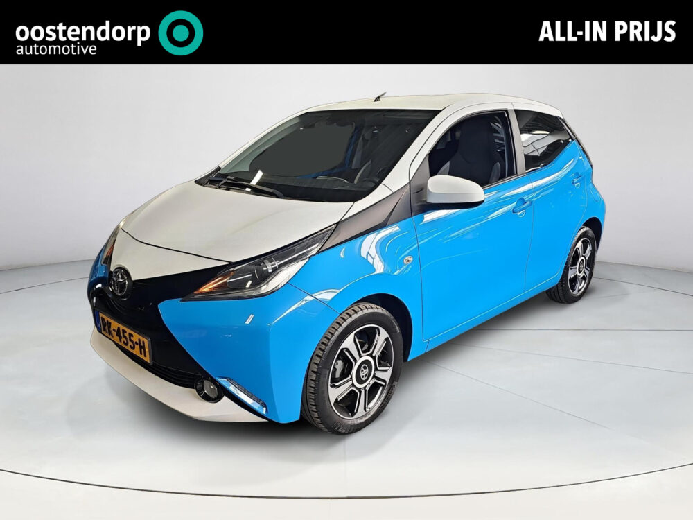 Toyota Aygo 1.0 VVT-i x-play 0