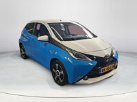 Toyota Aygo 1.0 VVT-i x-play 31