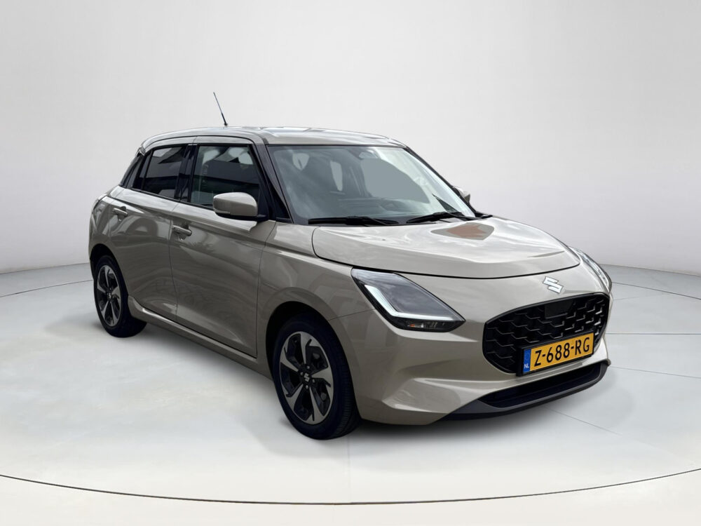 Suzuki Swift 1.2 Style Smart Hybrid 6