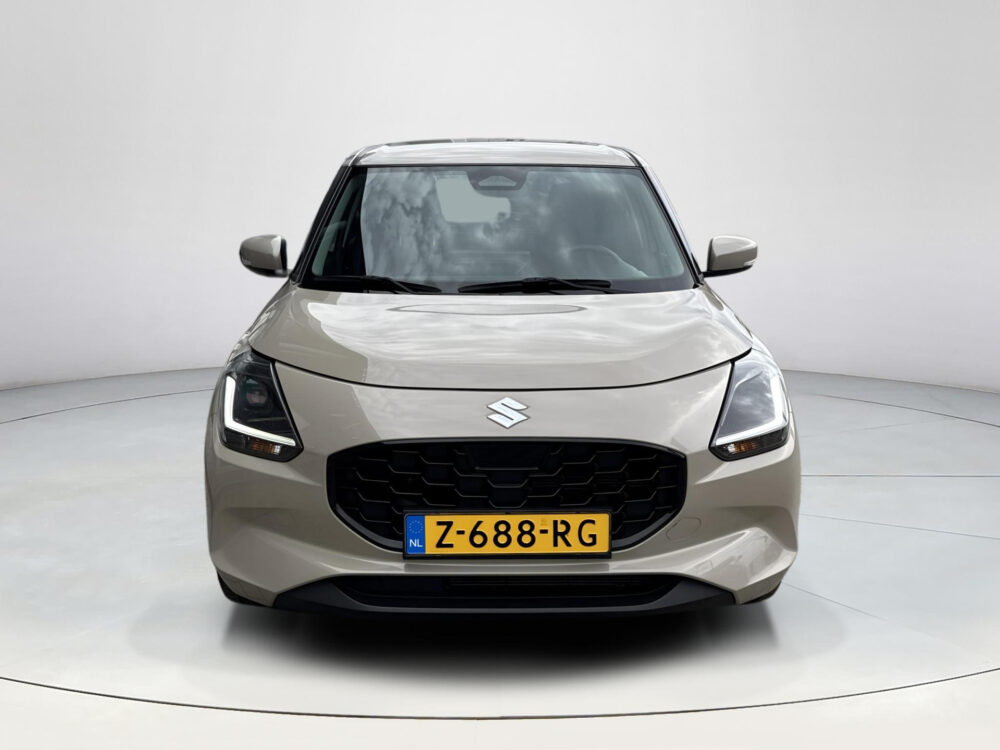 Suzuki Swift 1.2 Style Smart Hybrid 7