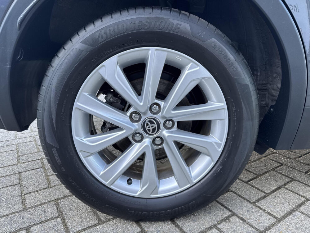 Toyota C-HR 1.8 Hybrid 140 Active 17
