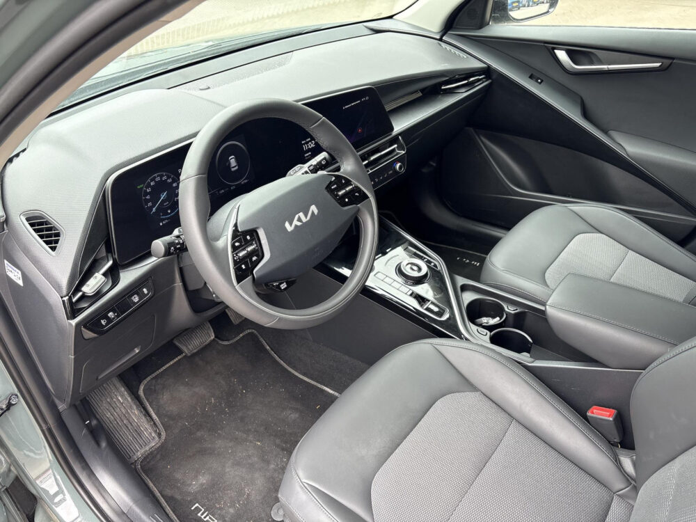 Kia Niro 1.6 GDi Hybrid DynamicLine 8