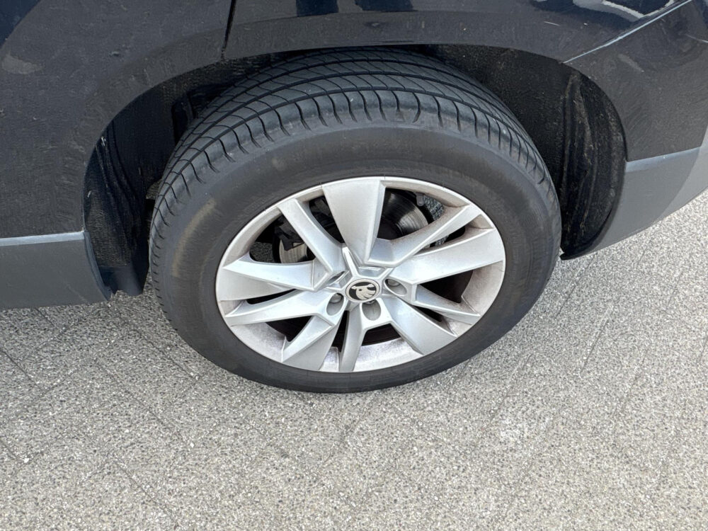 Škoda Karoq 1.5 TSI ACT Business Edition Plus 17