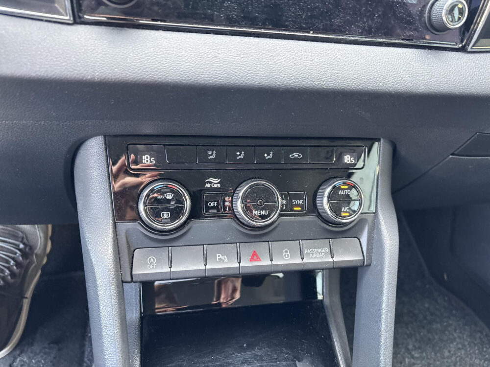 Škoda Karoq 1.5 TSI ACT Business Edition Plus 20