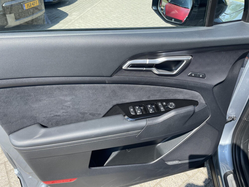 Kia Sportage 1.6 T-GDi Plug-in Hybrid AWD GT-PlusLine 9