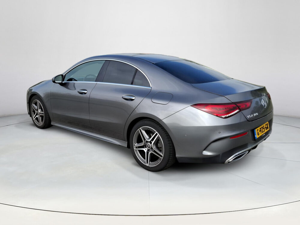 Mercedes-Benz CLA-Klasse 180 Premium Plus 2