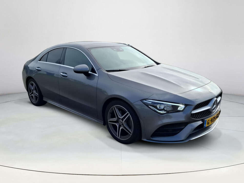 Mercedes-Benz CLA-Klasse 180 Premium Plus 6