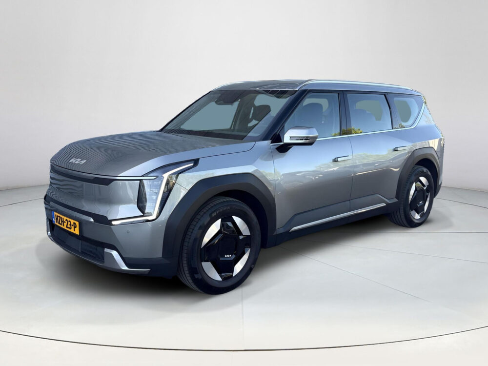 Kia EV9 First Edition 76.1 kWh 1