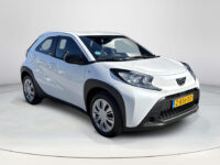 Toyota Aygo X 1.0 VVT-i MT Play 28