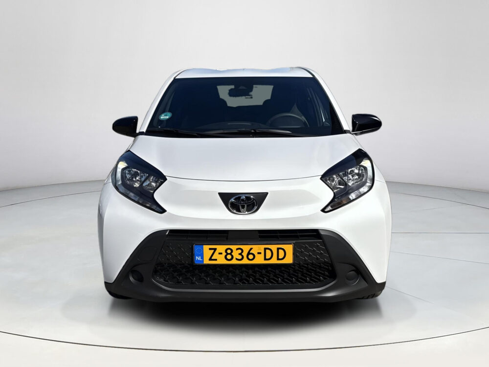 Toyota Aygo X 1.0 VVT-i MT Play 7