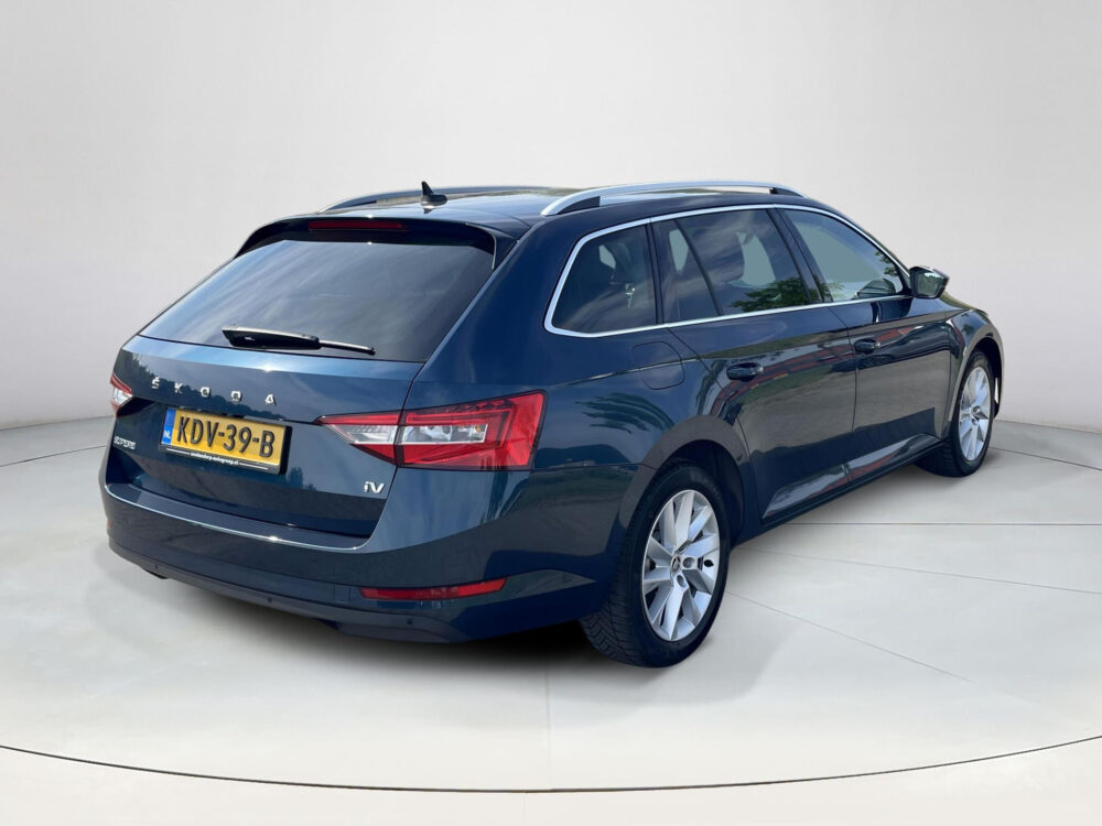 Škoda Superb 1.4 TSI iV Business Edition 4