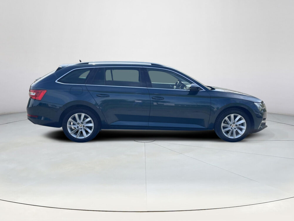 Škoda Superb 1.4 TSI iV Business Edition 5