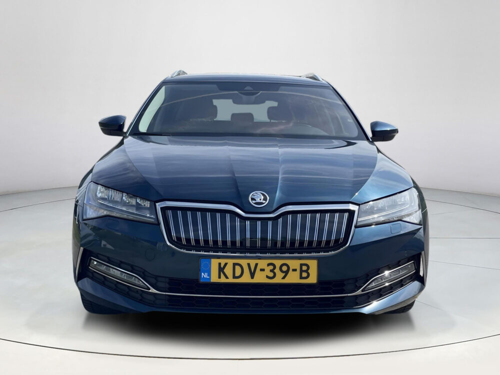 Škoda Superb 1.4 TSI iV Business Edition 7