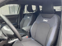 Dacia Duster 1.6 Hybrid 140 Extreme 36