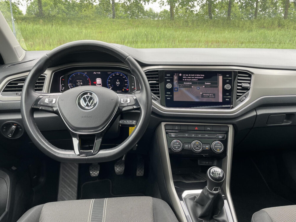 Volkswagen T-Roc 1.0 TSI Style Business 12