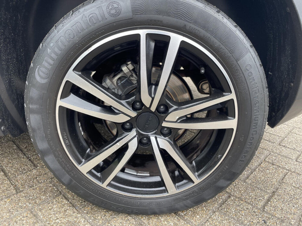 Volkswagen T-Roc 1.0 TSI Style Business 17