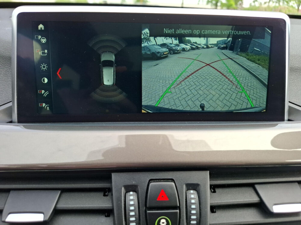 BMW X1 sDrive20i High Executive 32