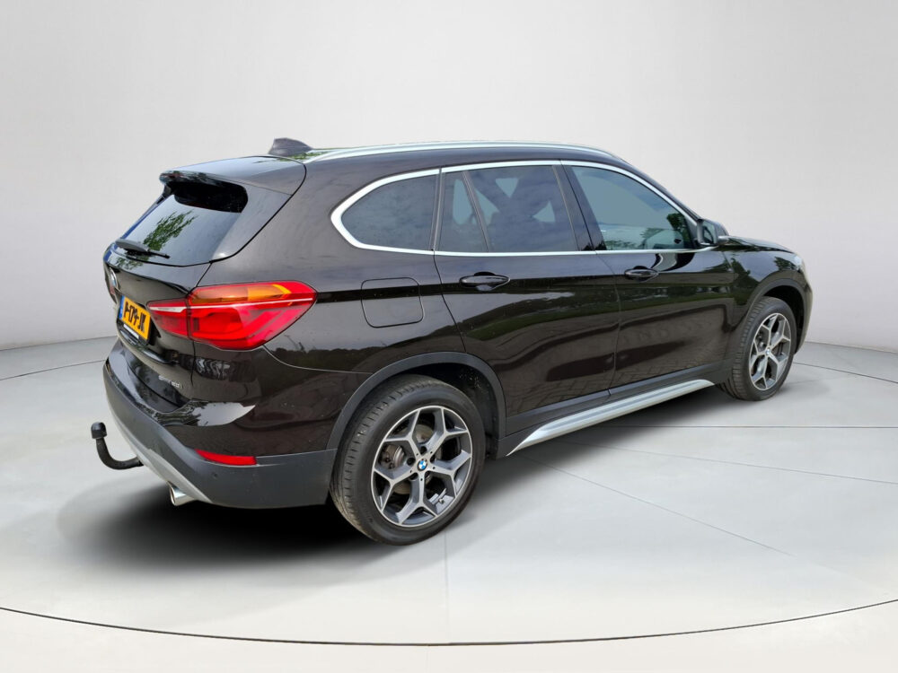 BMW X1 sDrive20i High Executive 4