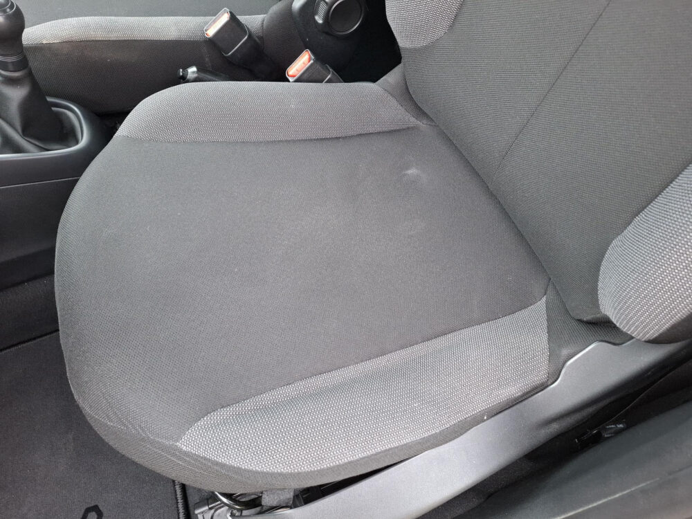 Toyota Aygo 1.0 VVT-i x-fun 11