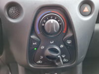 Toyota Aygo 1.0 VVT-i x-fun 57