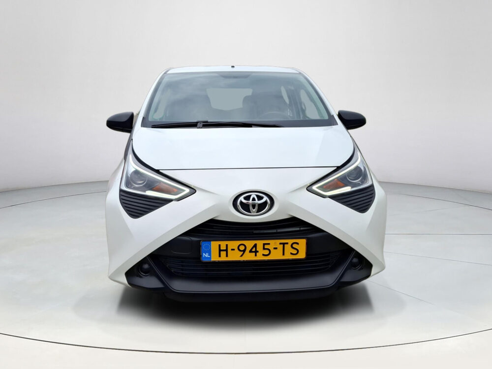 Toyota Aygo 1.0 VVT-i x-fun 7