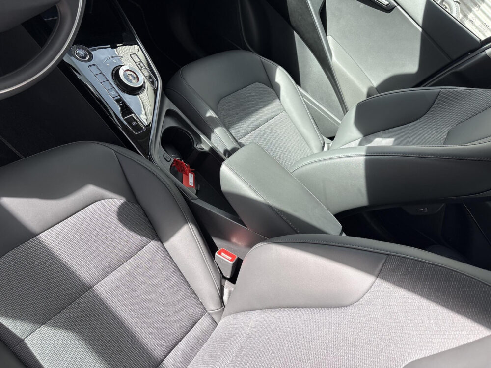 Kia Niro 1.6 GDi Hybrid DynamicLine 14