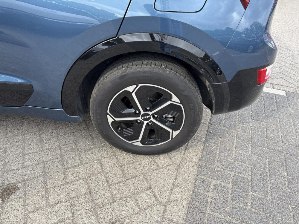 Kia Niro 1.6 GDi Hybrid DynamicLine 17