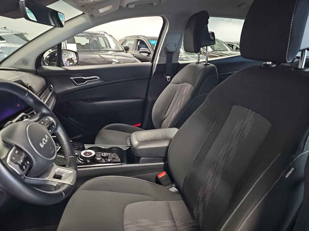 Kia Sportage 1.6 T-GDi Hybrid DynamicLine 10