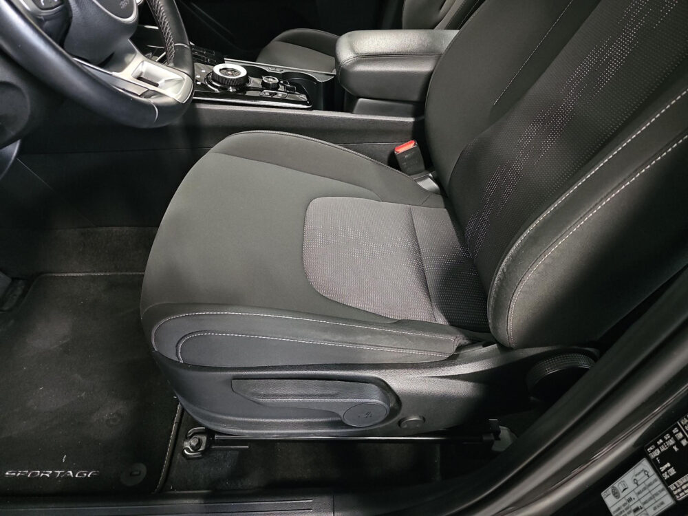 Kia Sportage 1.6 T-GDi Hybrid DynamicLine 11
