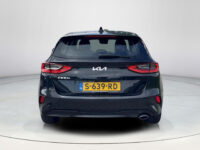Kia Ceed 1.5 T-GDi MHEV DynamicLine 30