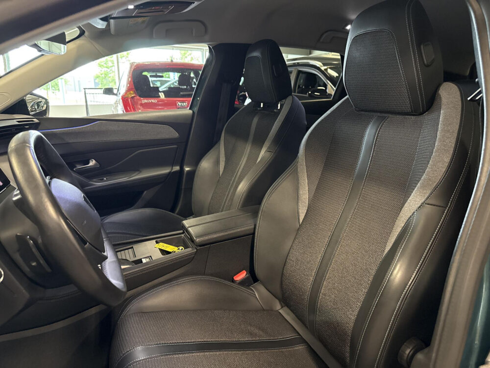 Peugeot 308 SW 1.6 HYbrid 180 Allure Pack Business 15