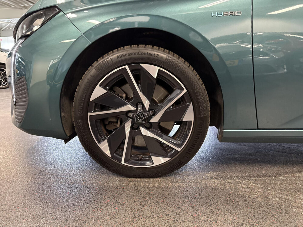 Peugeot 308 SW 1.6 HYbrid 180 Allure Pack Business 8