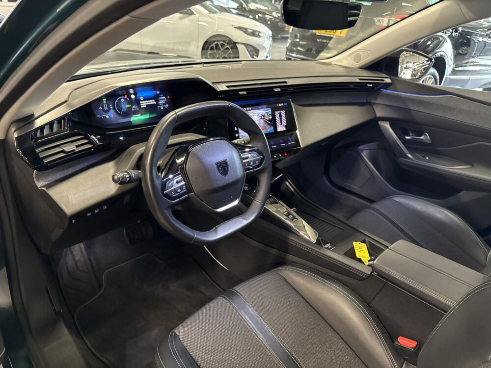 Peugeot 308 SW 1.6 HYbrid 180 Allure Pack Business 9