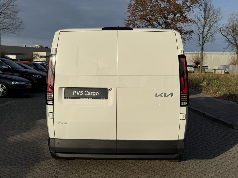 Kia PV5 L2H1 Plus 71.2 kWh 6