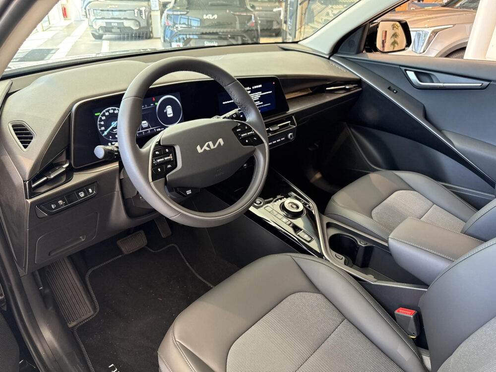 Kia Niro 1.6 GDi Hybrid DynamicLine 14