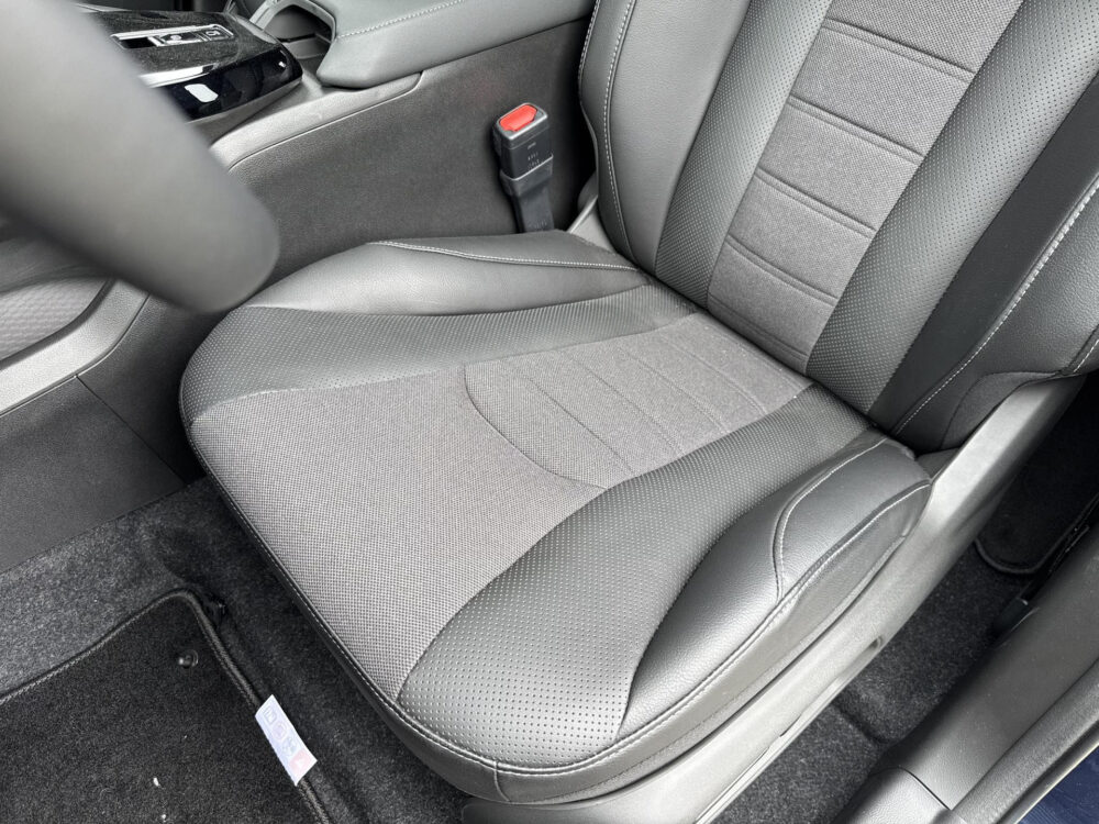 Suzuki e Vitara Style 61 kWh 11